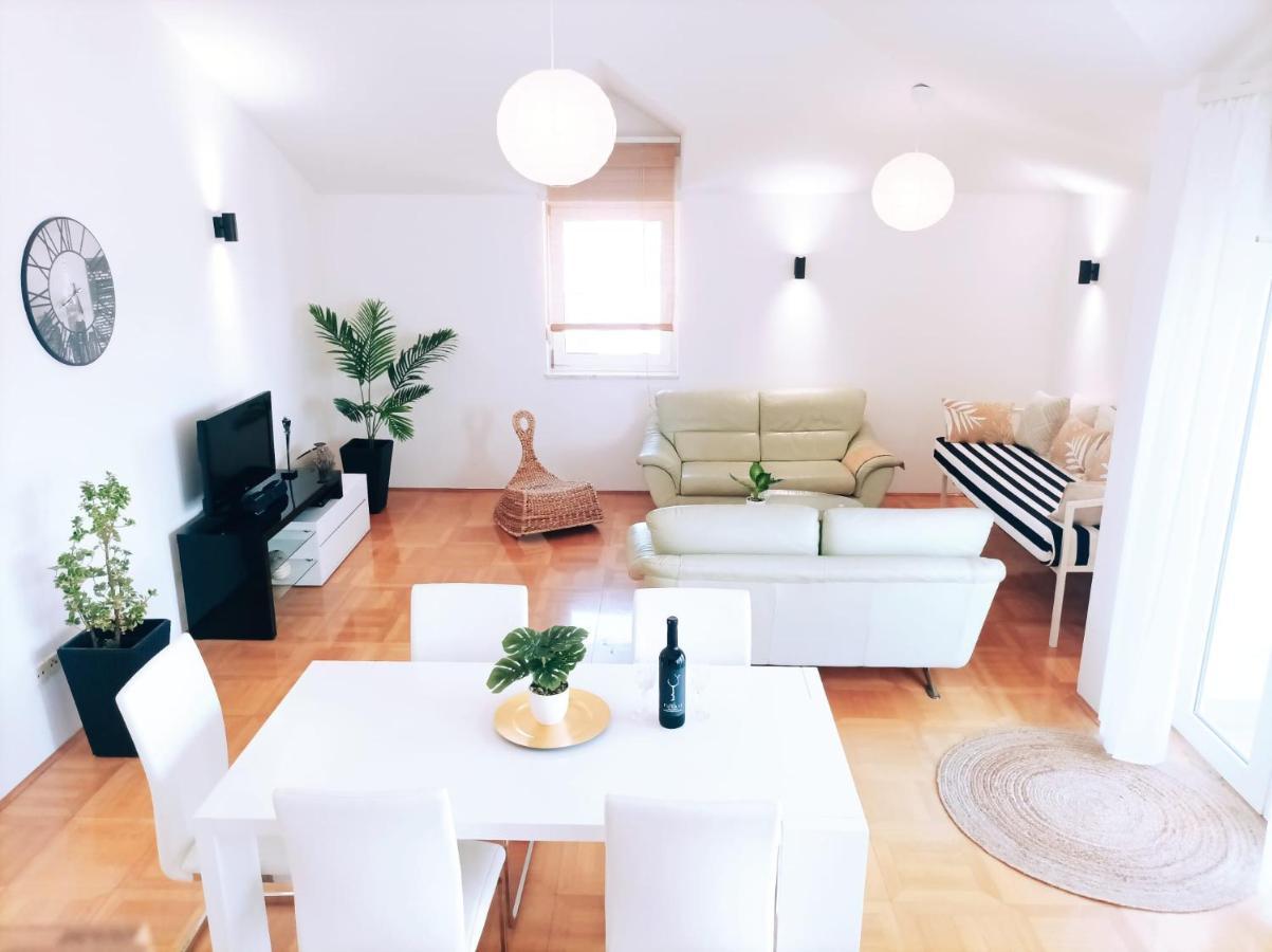 Apartment Barba Luka, Near Beach, Beautiful Views